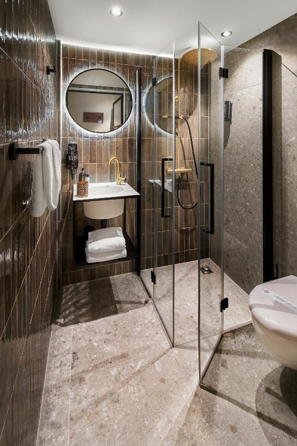 Boutique Hotel First City Den Haag Ngoại thất bức ảnh